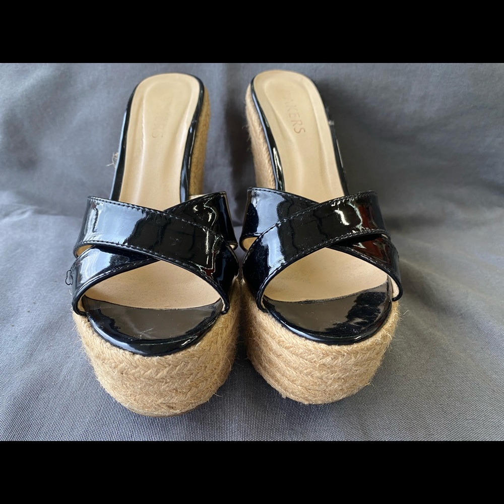 Wicker Wedges